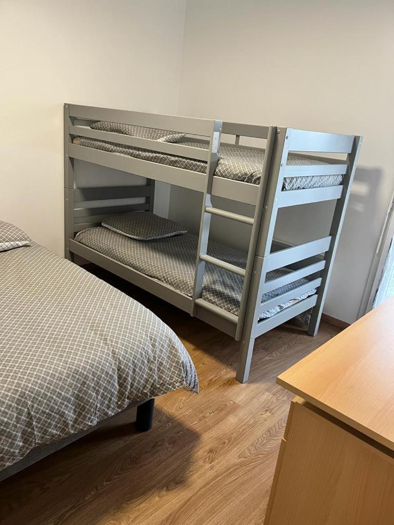 Appartement 5Min Gare Rer Disneyland Paris Val D'Europe La Vallee Village Parking Inclus Montévrain Esterno foto