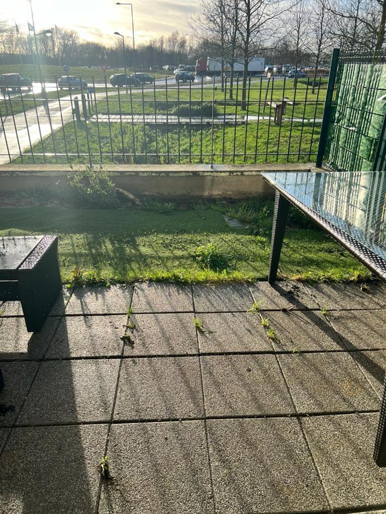 Appartement 5Min Gare Rer Disneyland Paris Val D'Europe La Vallee Village Parking Inclus Montévrain Esterno foto