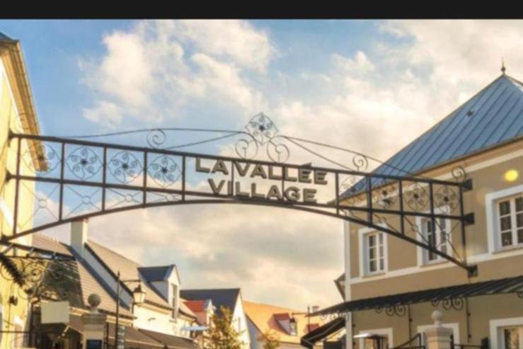 Appartement 5Min Gare Rer Disneyland Paris Val D'Europe La Vallee Village Parking Inclus Montévrain Esterno foto